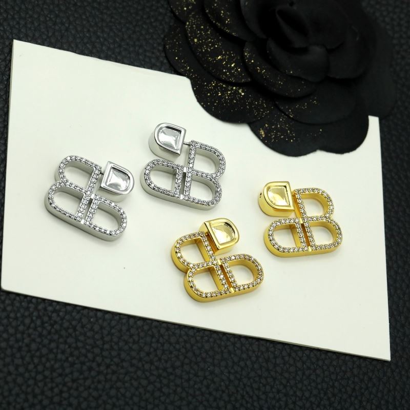 Ba*len*cia*ga earrings